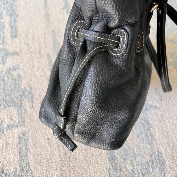 Dooney & Bourke black Pebble Grain Leather Chiara Shoulder HOBO Bag - Picture 7 of 10